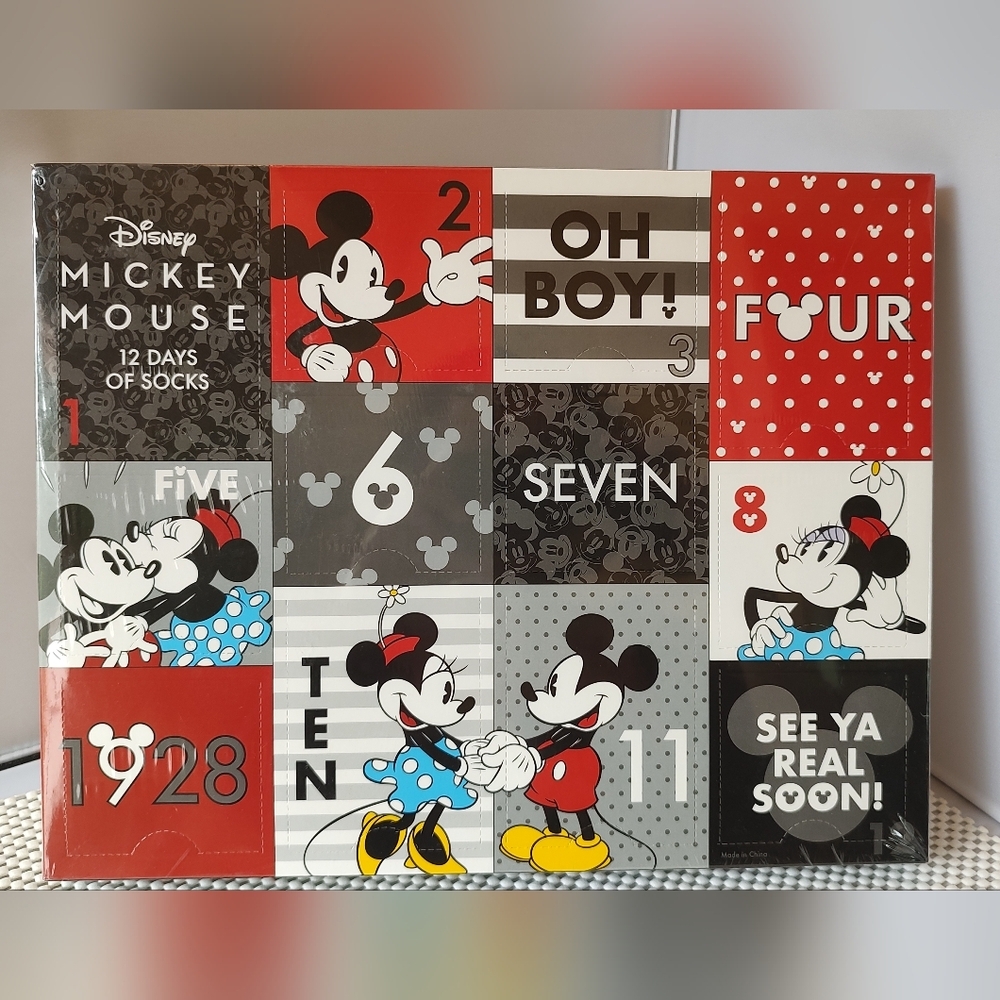 Mickey Mouse 12 Days of Socks Women's Shoe Size 4-10 Disney Advent Calendar NWT